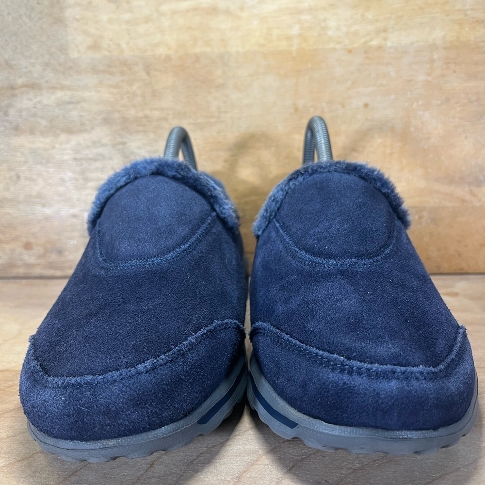 Skechers Go Walk Womens Size 8 Extra Wide Slip On Faux Fur Lined Shoes Blue - Picture 2 of 8